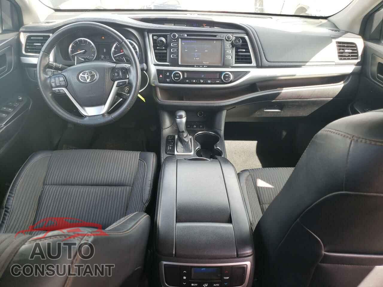 TOYOTA HIGHLANDER 2016 - 5TDBKRFH9GS353302