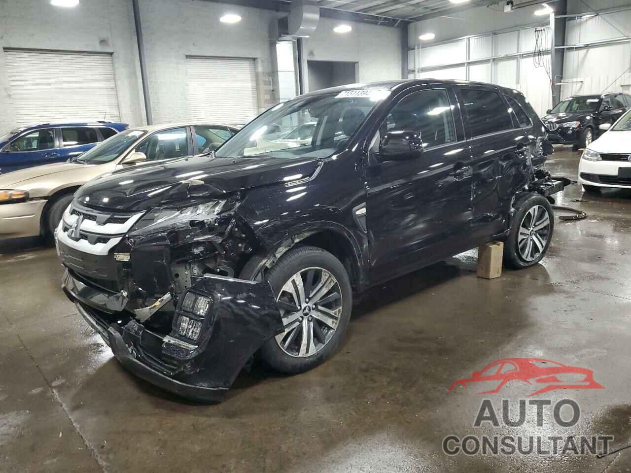 MITSUBISHI OUTLANDER 2023 - JA4ARUAU6PU017188