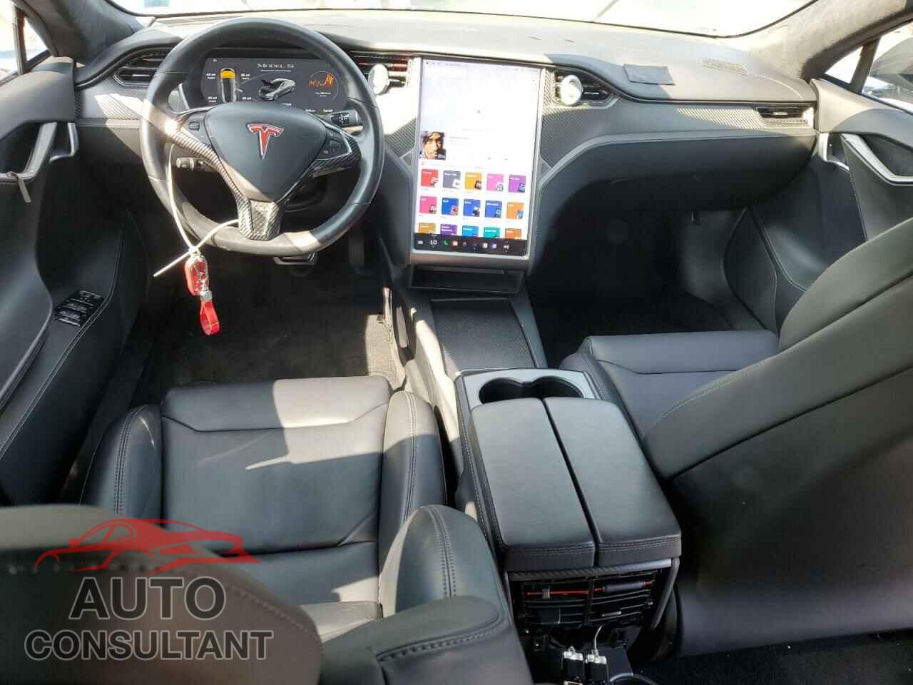 TESLA MODEL S 2019 - 5YJSA1E42KF312803