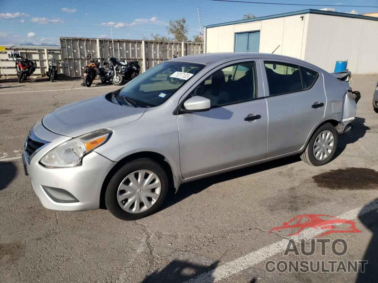 NISSAN VERSA 2017 - 3N1CN7AP4HL822384