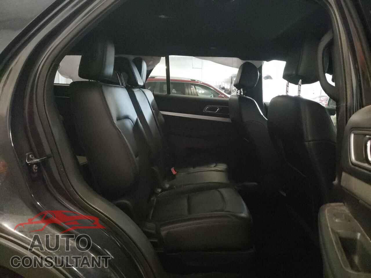 FORD EXPLORER 2017 - 1FM5K8D81HGA74668