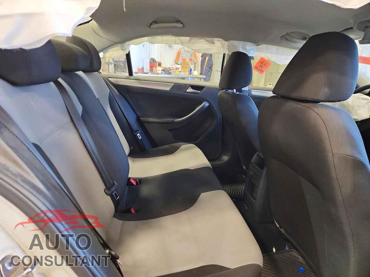 VOLKSWAGEN JETTA 2017 - 3VW167AJ5HM236345