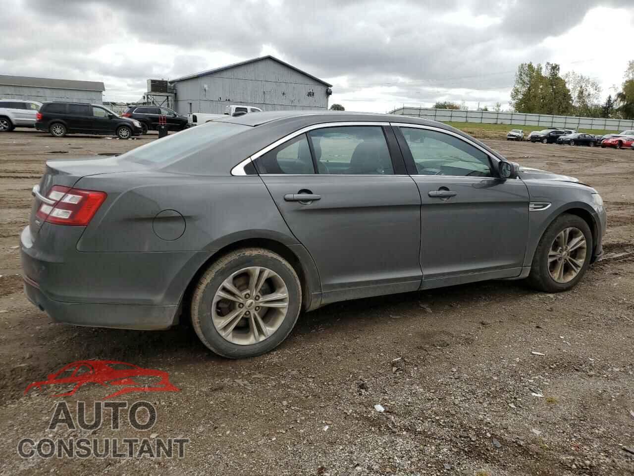 FORD TAURUS 2017 - 1FAHP2E88HG118587