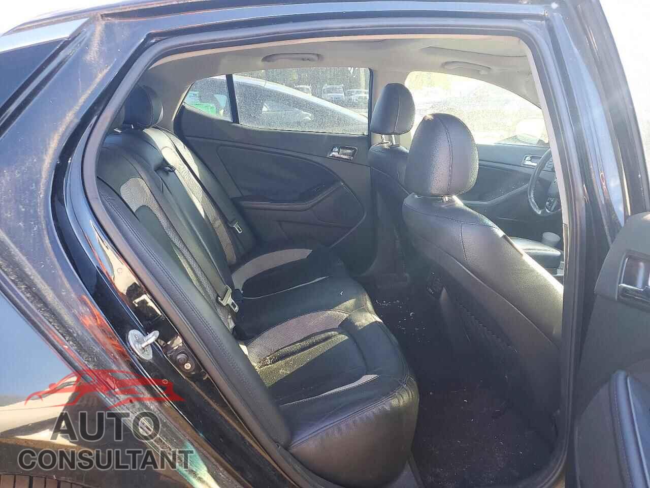 KIA OPTIMA 2011 - KNAGR4A67B5114790