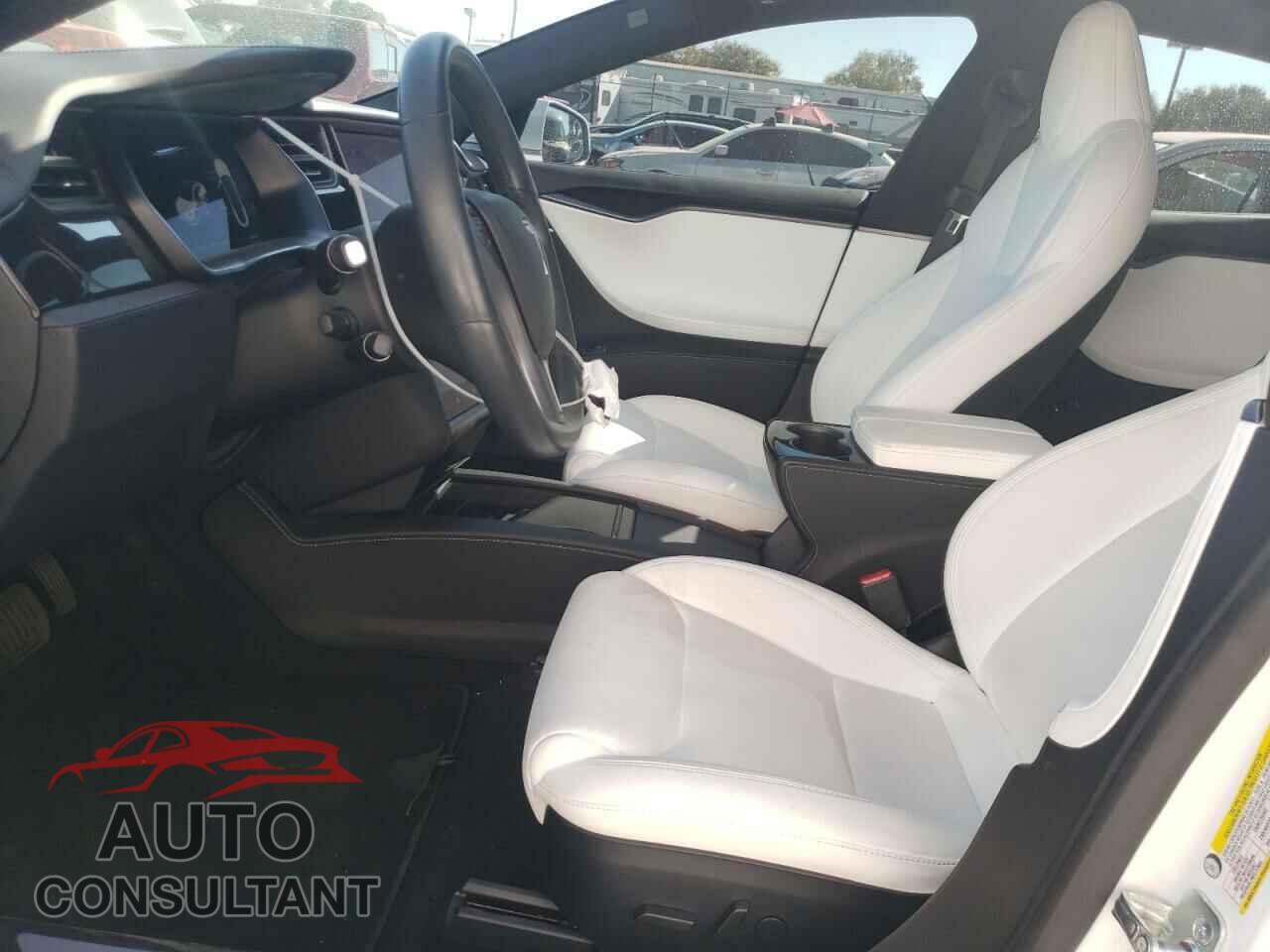 TESLA MODEL S 2020 - 5YJSA1E21LF399853