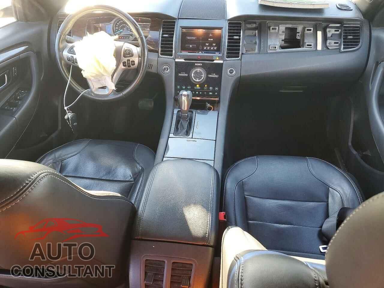 FORD TAURUS 2013 - 1FAHP2F8XDG148084
