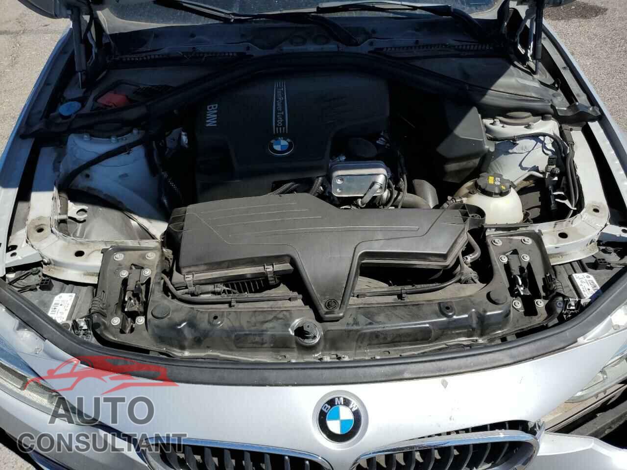 BMW 3 SERIES 2016 - WBA8E3G52GNU04872