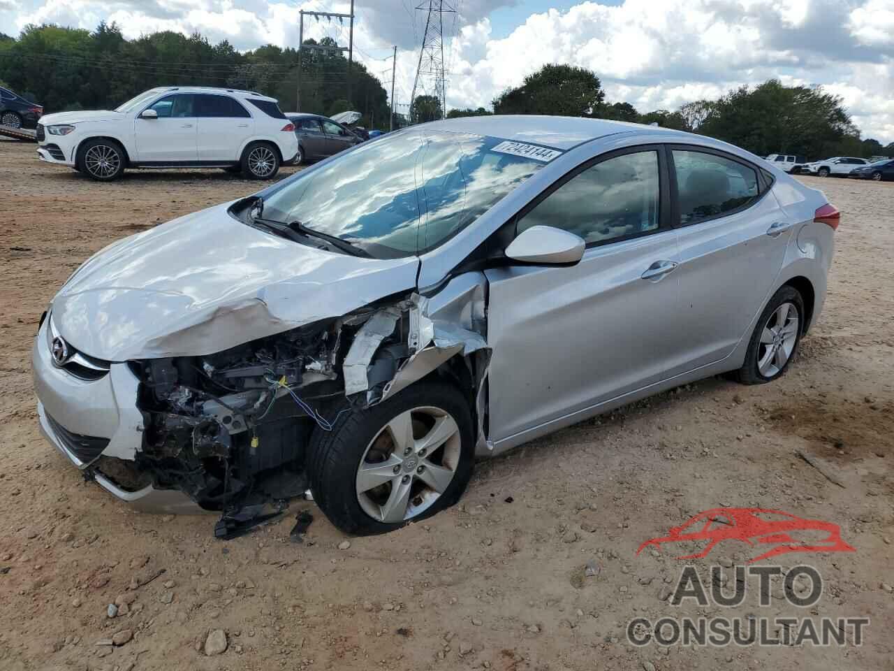 HYUNDAI ELANTRA 2013 - KMHDH4AE7DU656511