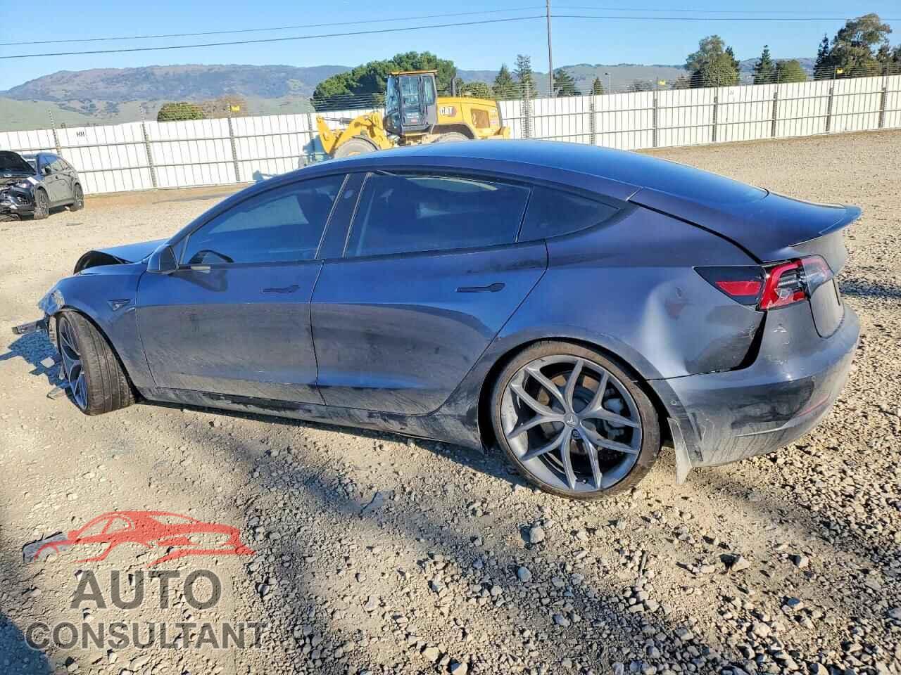 TESLA MODEL 3 2021 - 5YJ3E1EB4MF003103