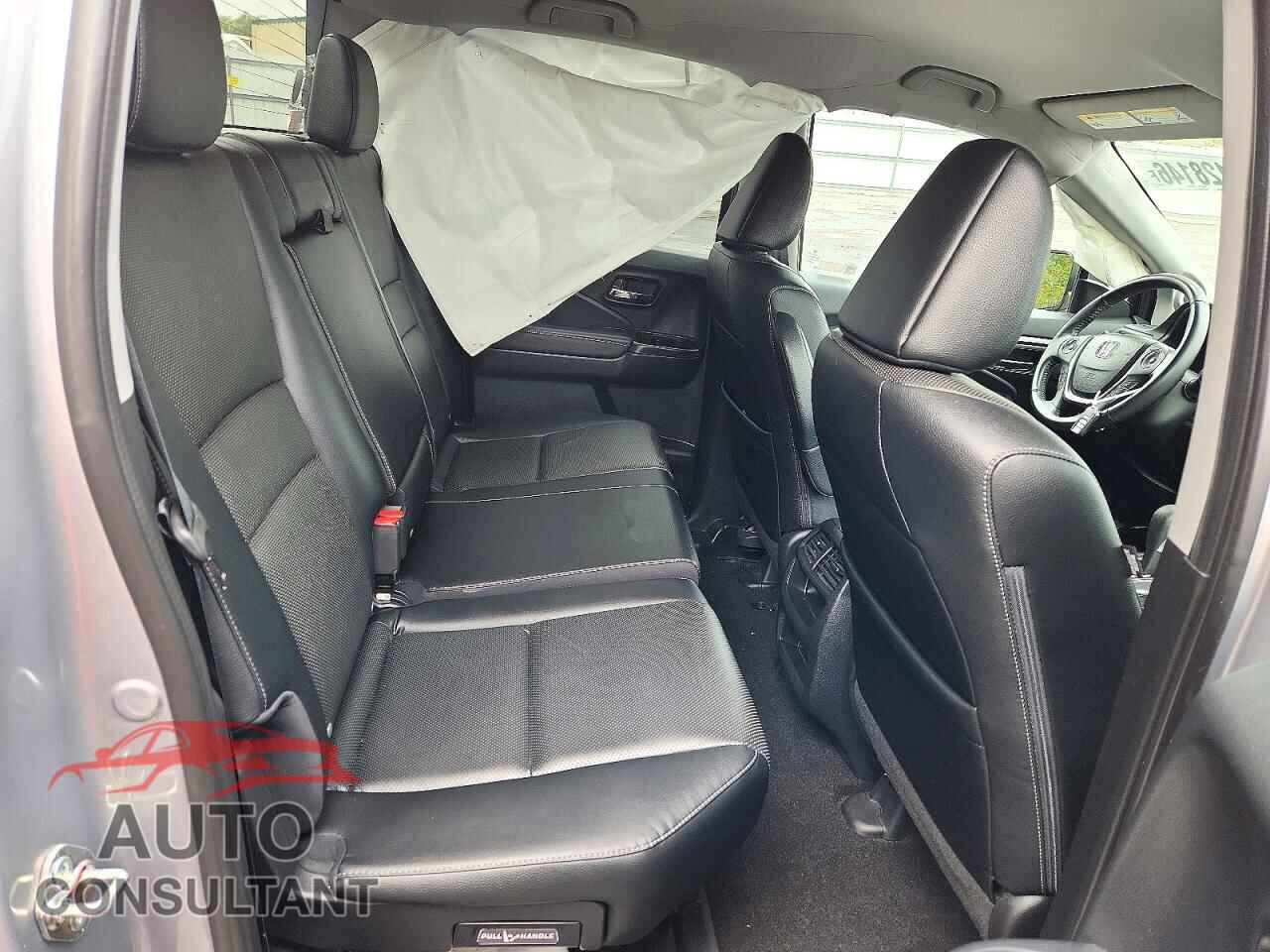 HONDA RIDGELINE 2018 - 5FPYK3F53JB008279
