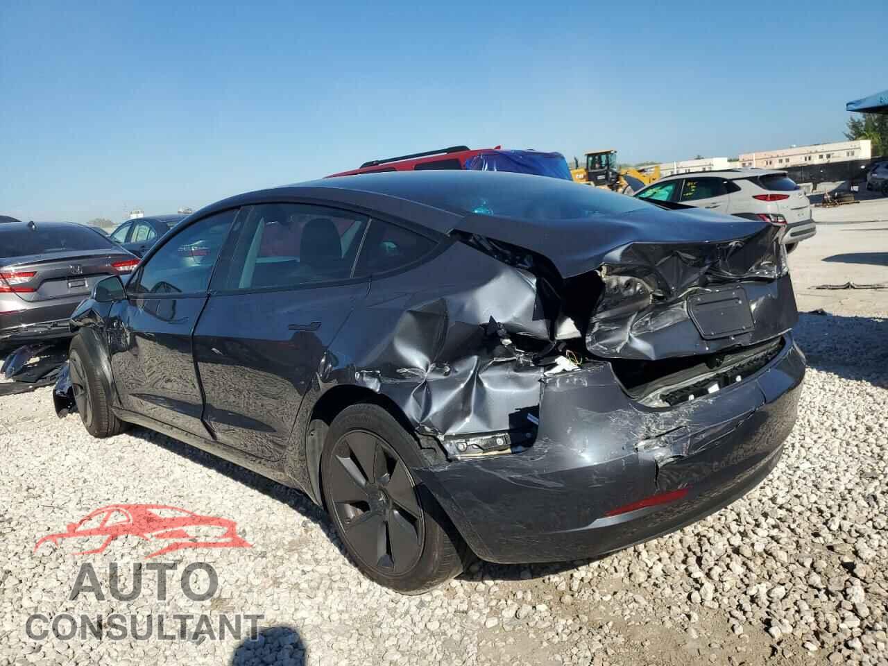 TESLA MODEL 3 2023 - 5YJ3E1EA4PF421981