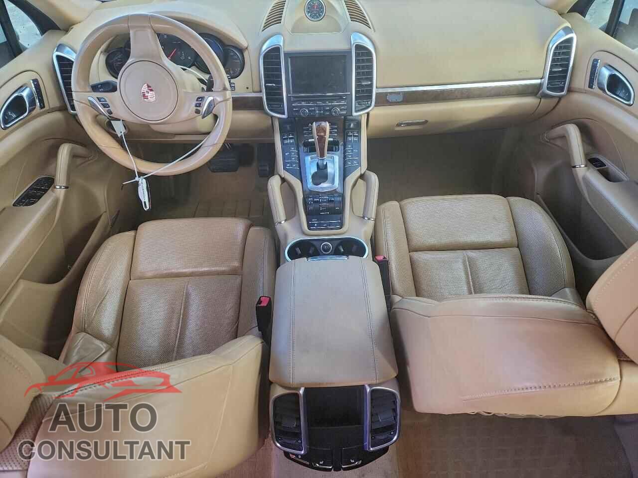PORSCHE CAYENNE 2013 - WP1AF2A23DLA20700