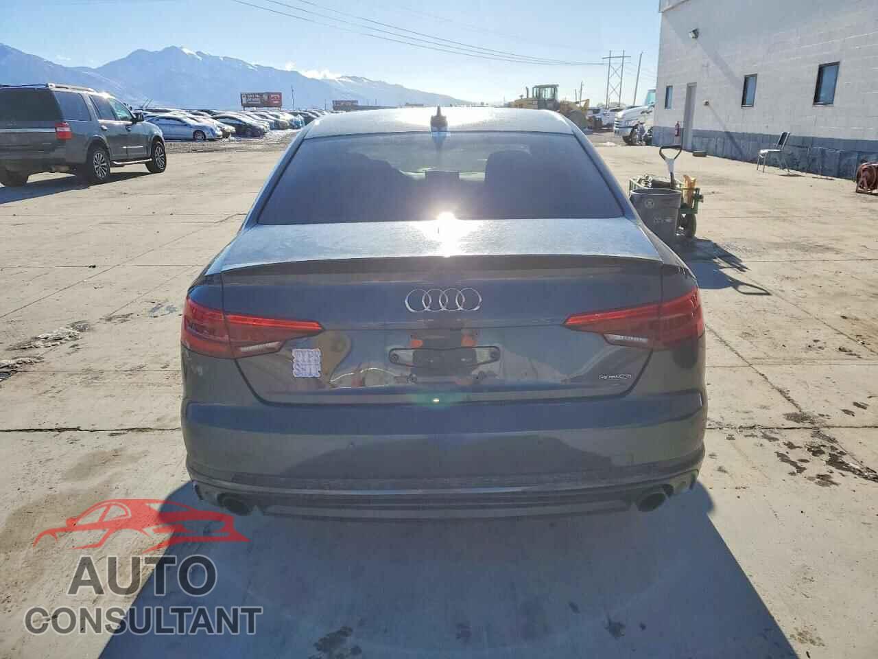 AUDI A4 2017 - WAUFNAF46HN057732