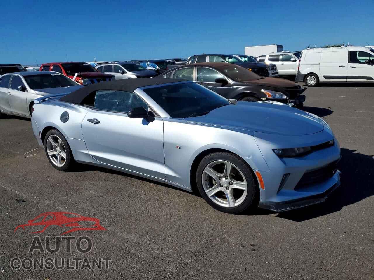 CHEVROLET CAMARO 2018 - 1G1FB3DX8J0131880