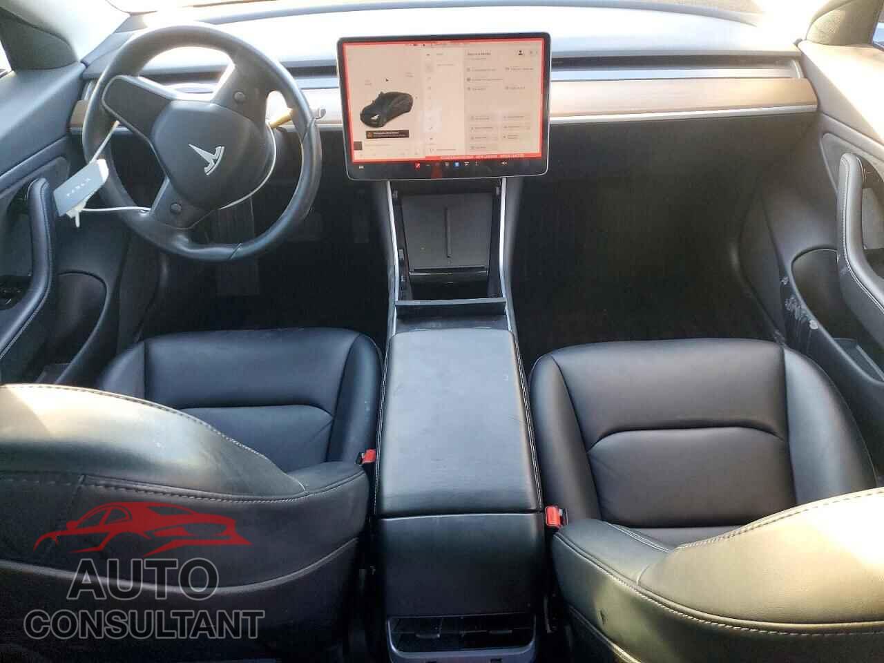 TESLA MODEL 3 2019 - 5YJ3E1EB4KF387008