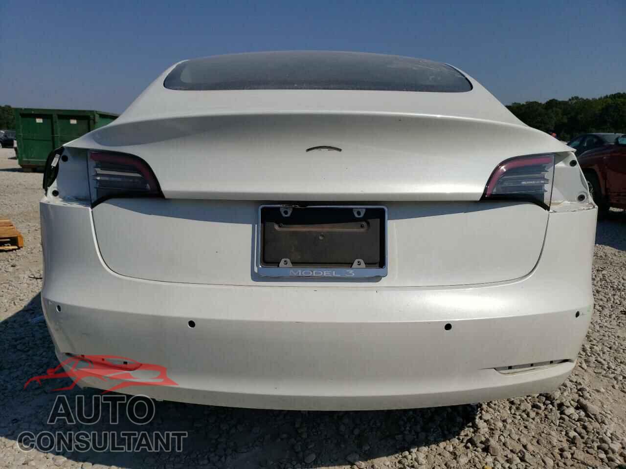 TESLA MODEL 3 2021 - 5YJ3E1EA5MF849215