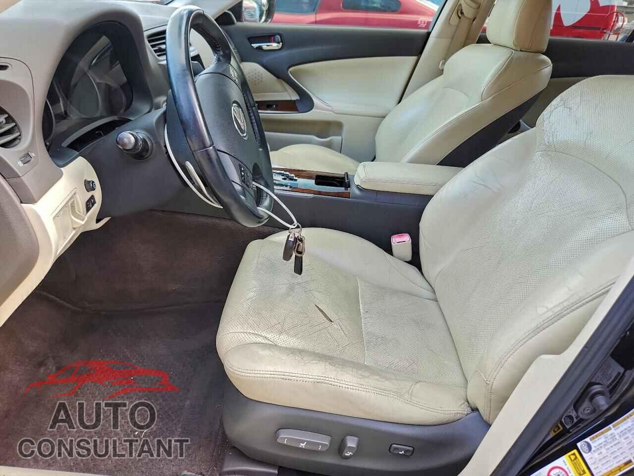LEXUS IS 2010 - JTHBE5C22A2017486