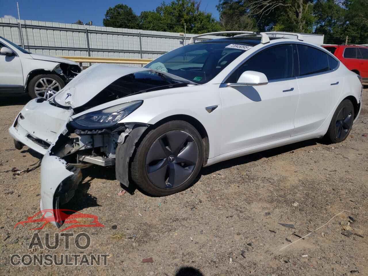 TESLA MODEL 3 2018 - 5YJ3E1EB0JF088825