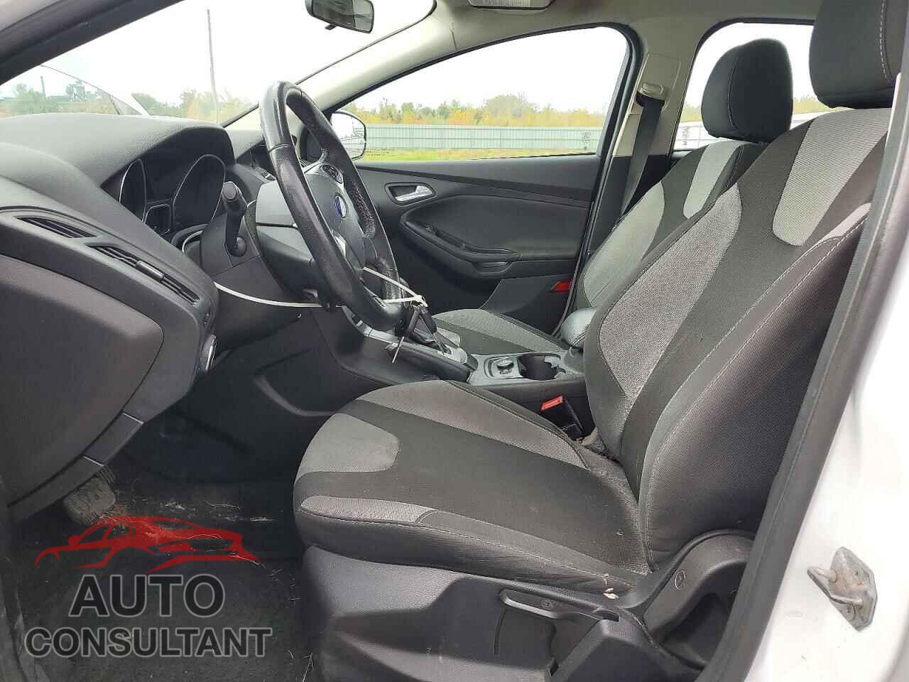 FORD FOCUS 2014 - 1FADP3K29EL328431