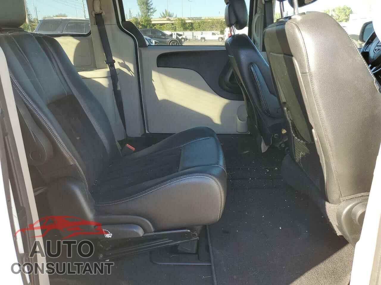 DODGE CARAVAN 2017 - 2C4RDGCG7HR711208