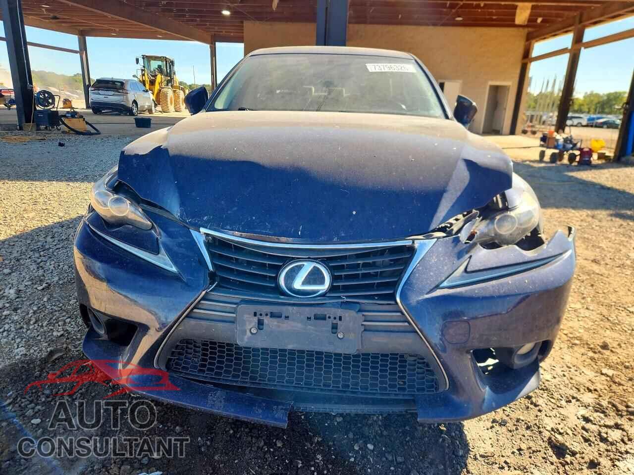 LEXUS IS 2014 - JTHCF1D21E5011885