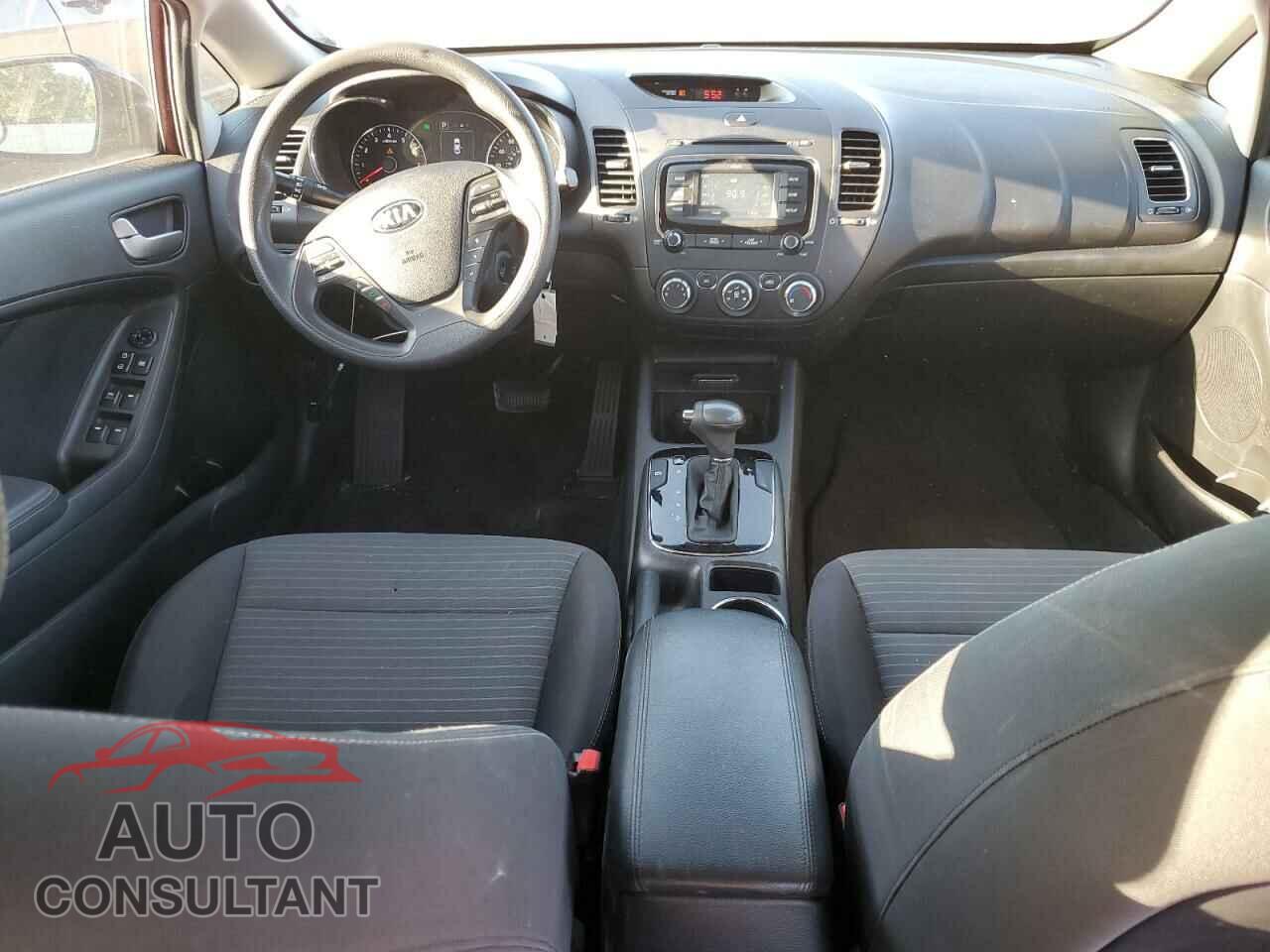 KIA FORTE 2017 - 3KPFL4A7XHE123778