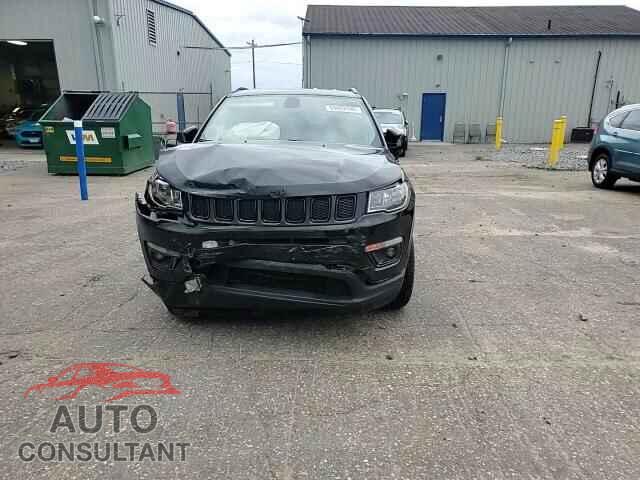 JEEP COMPASS 2018 - 3C4NJDBB5JT478900