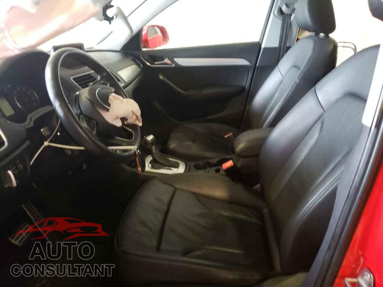 AUDI Q3 2016 - WA1EFCFS9GR010380