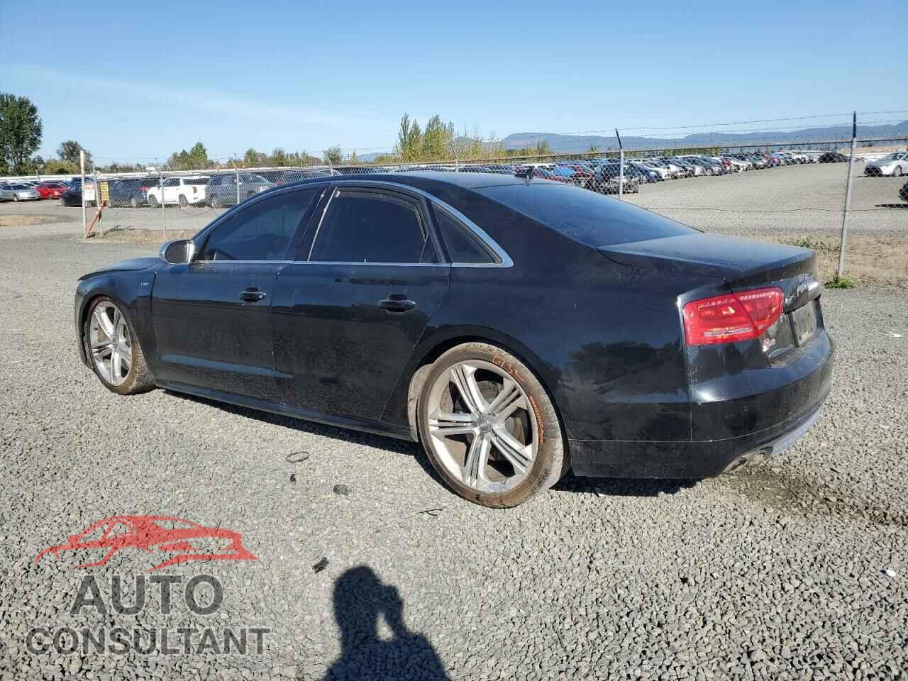 AUDI S8 2013 - WAUD2AFD7DN018965