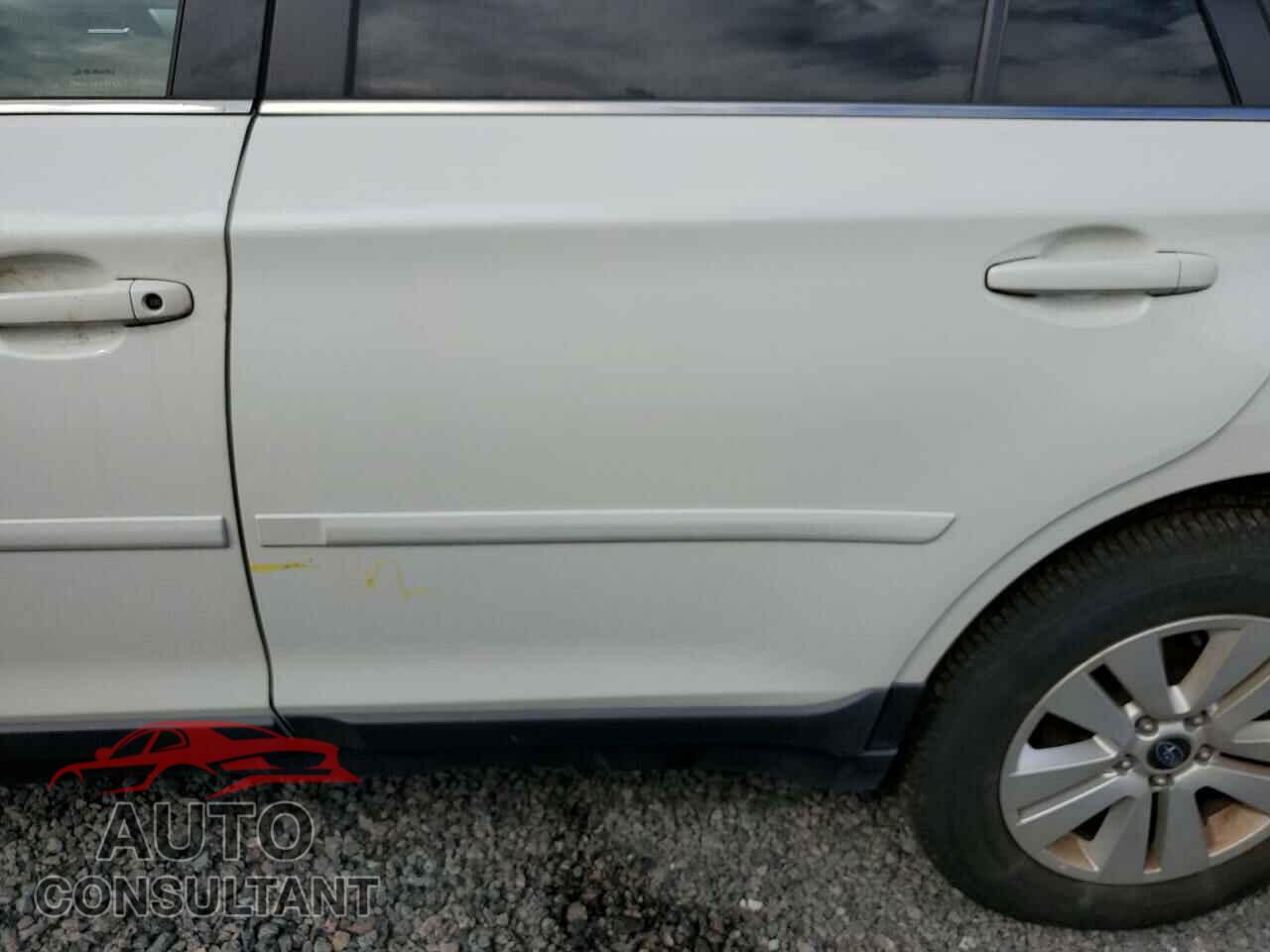 SUBARU OUTBACK 2017 - 4S4BSAFC4H3322401