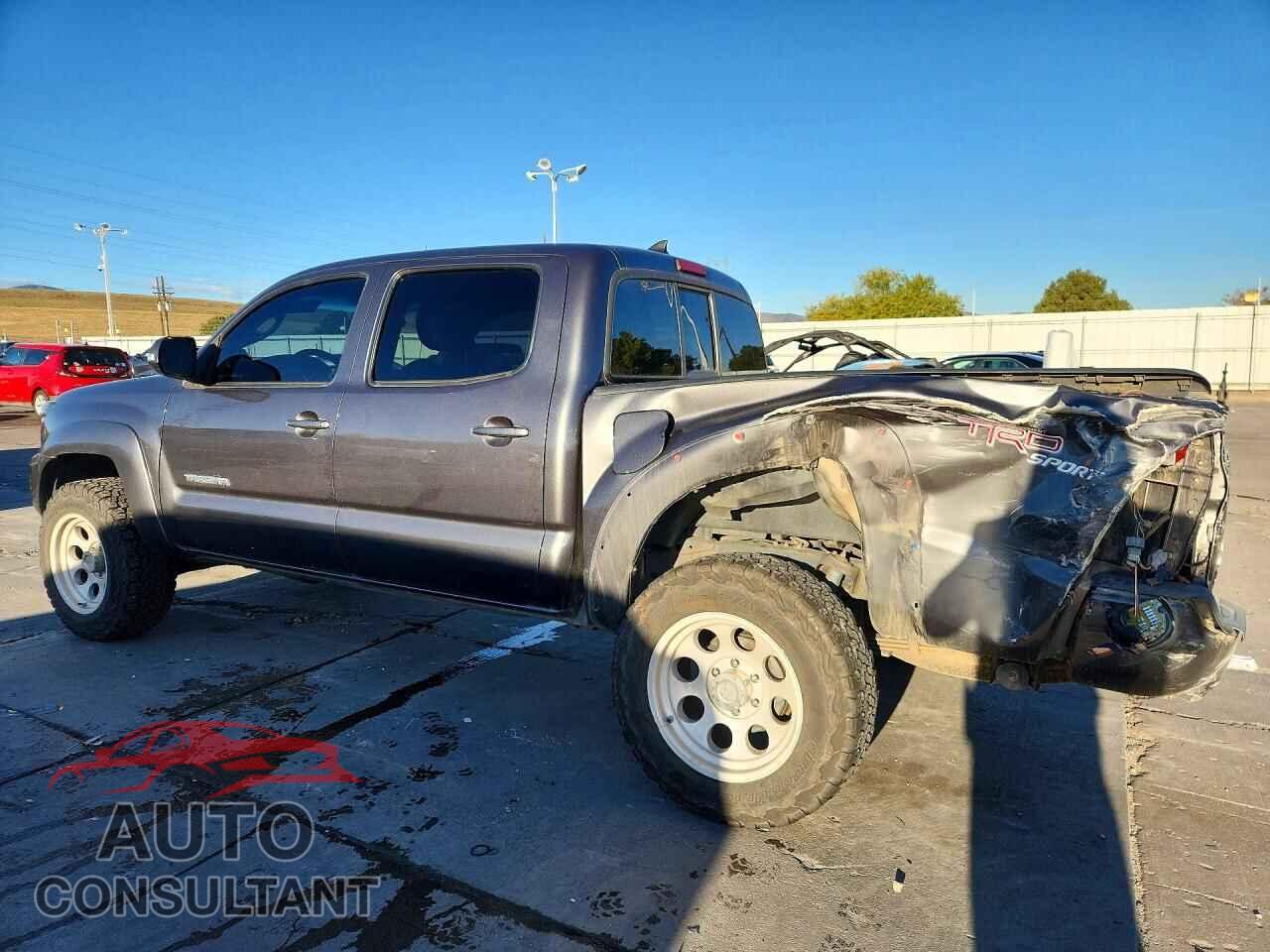 TOYOTA TACOMA 2012 - 5TFLU4EN8CX047575