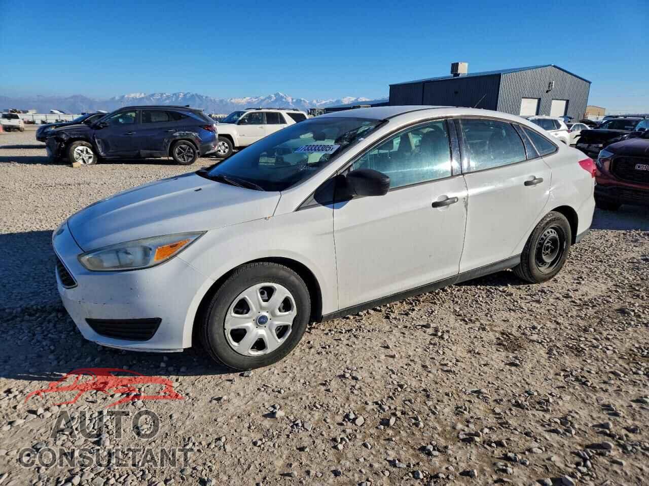 FORD FOCUS 2017 - 1FADP3E24HL211050