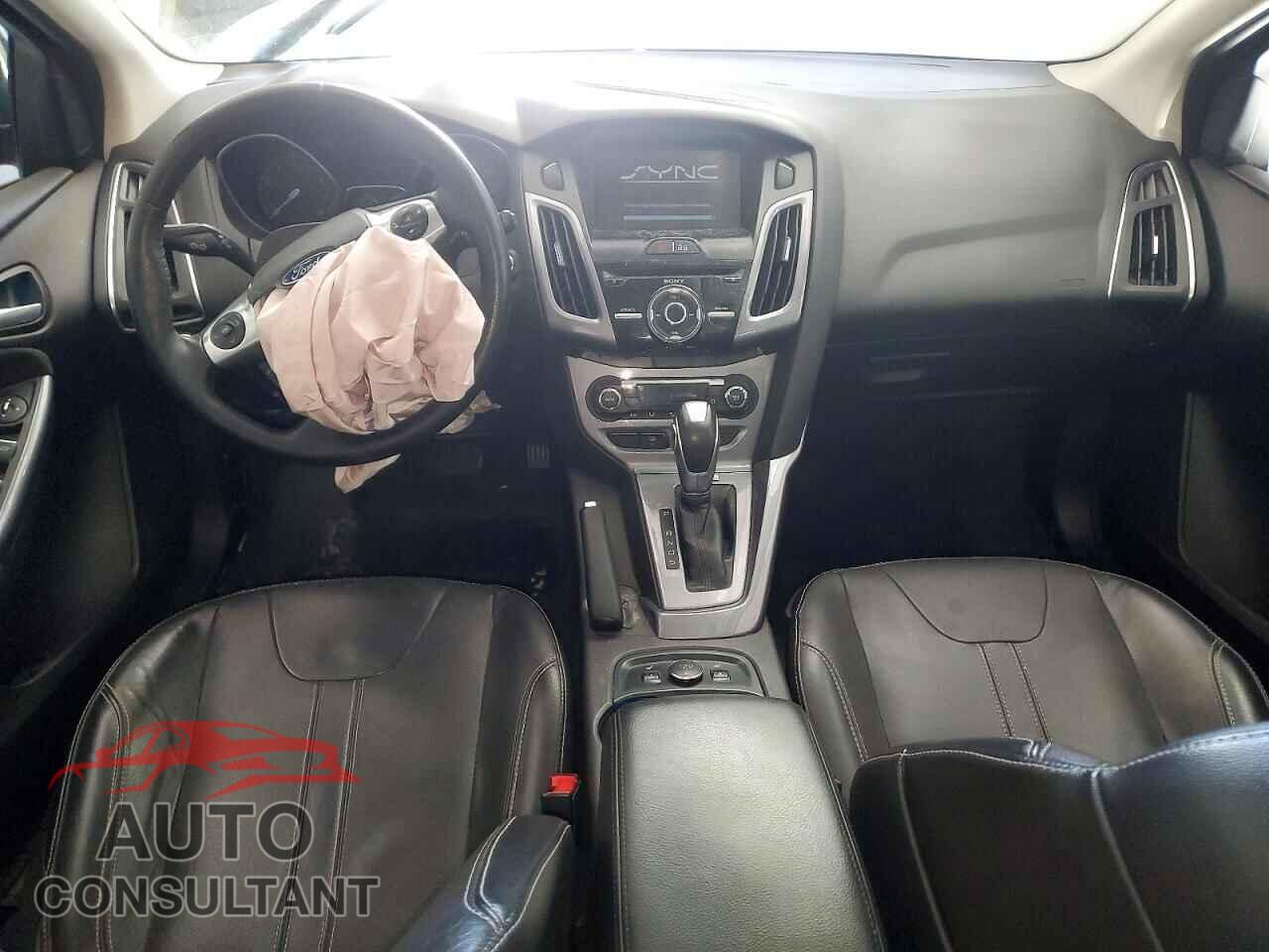 FORD FOCUS 2014 - 1FADP3N29EL457541