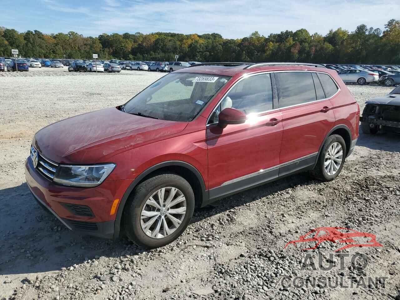 VOLKSWAGEN TIGUAN 2018 - 3VV2B7AX7JM062860