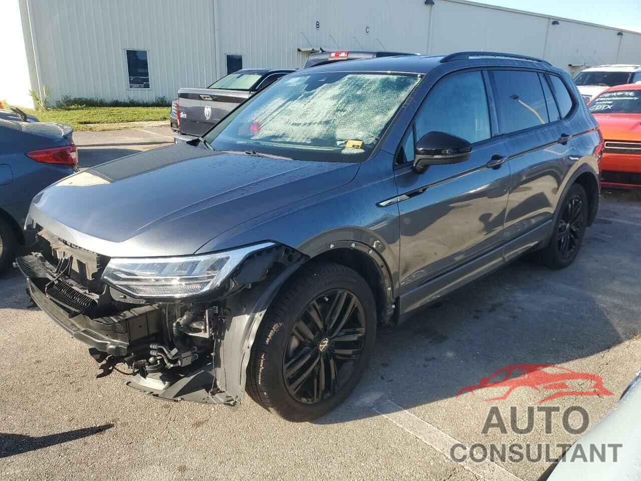 VOLKSWAGEN TIGUAN 2022 - 3VVCB7AX6NM003888