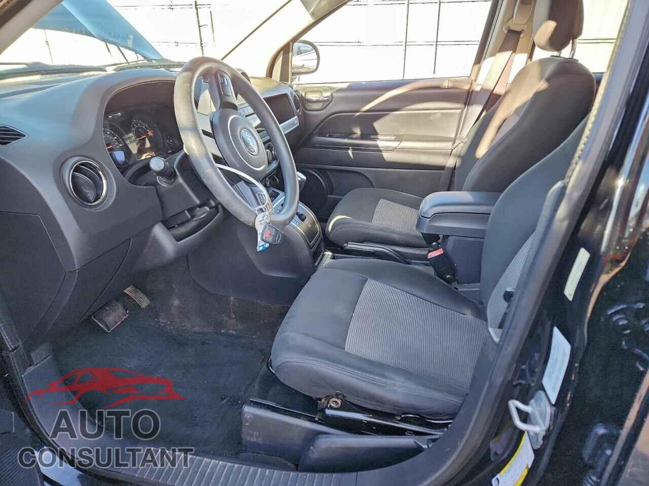 JEEP COMPASS 2014 - 1C4NJCBAXED504355