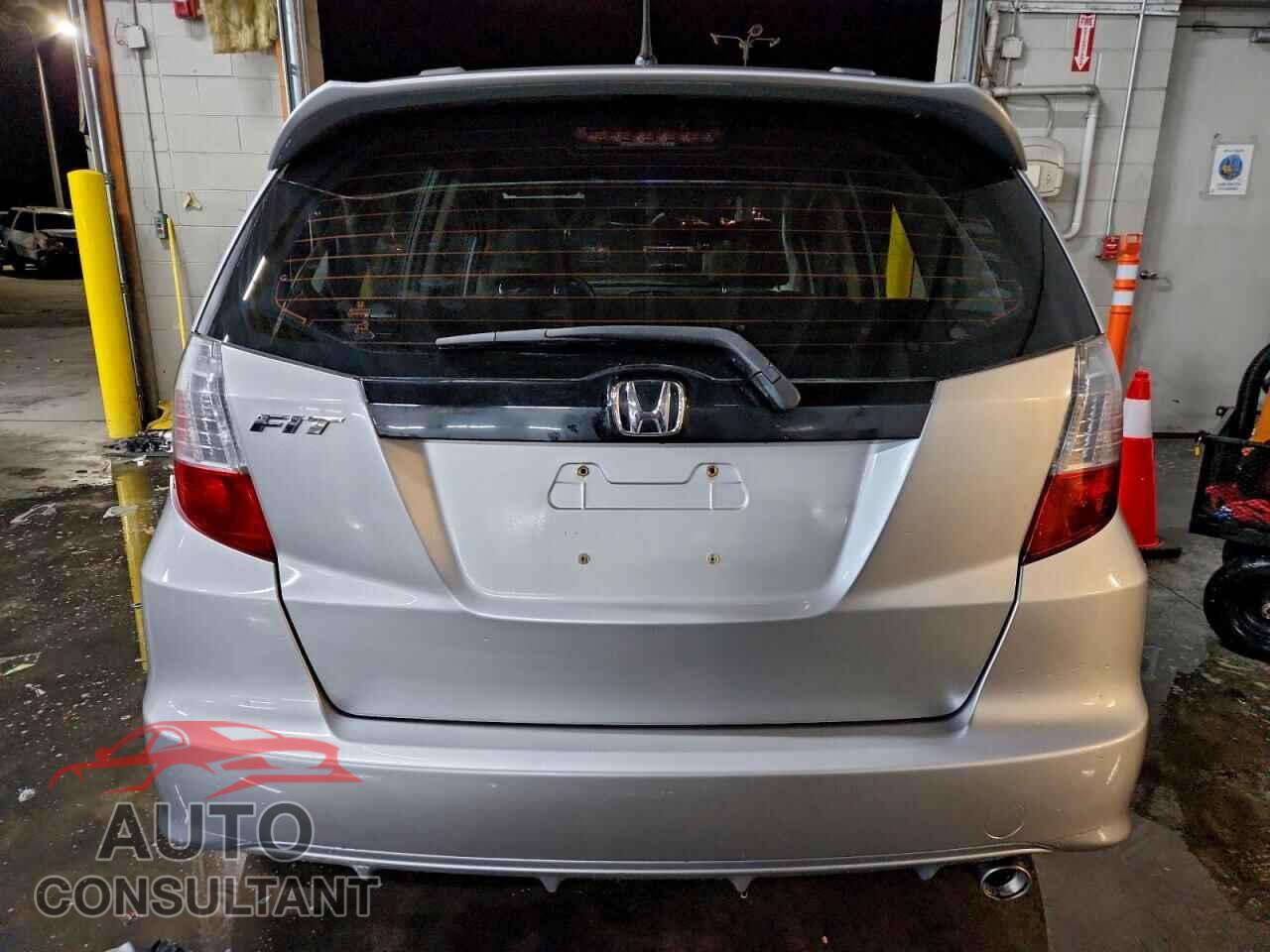 HONDA FIT 2013 - JHMGE8H51DC004222