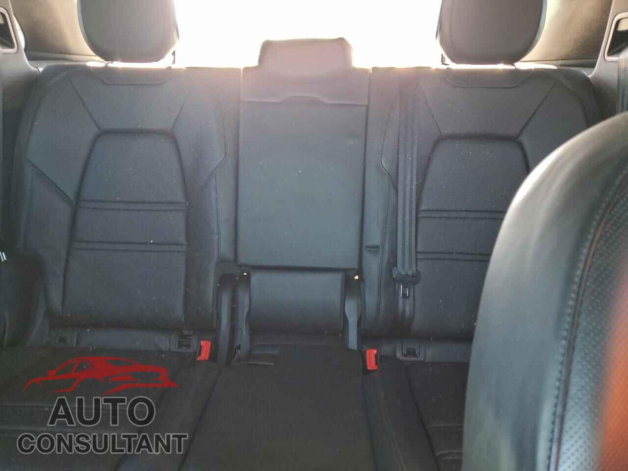 PORSCHE CAYENNE 2020 - WP1AA2AY9LDA07039