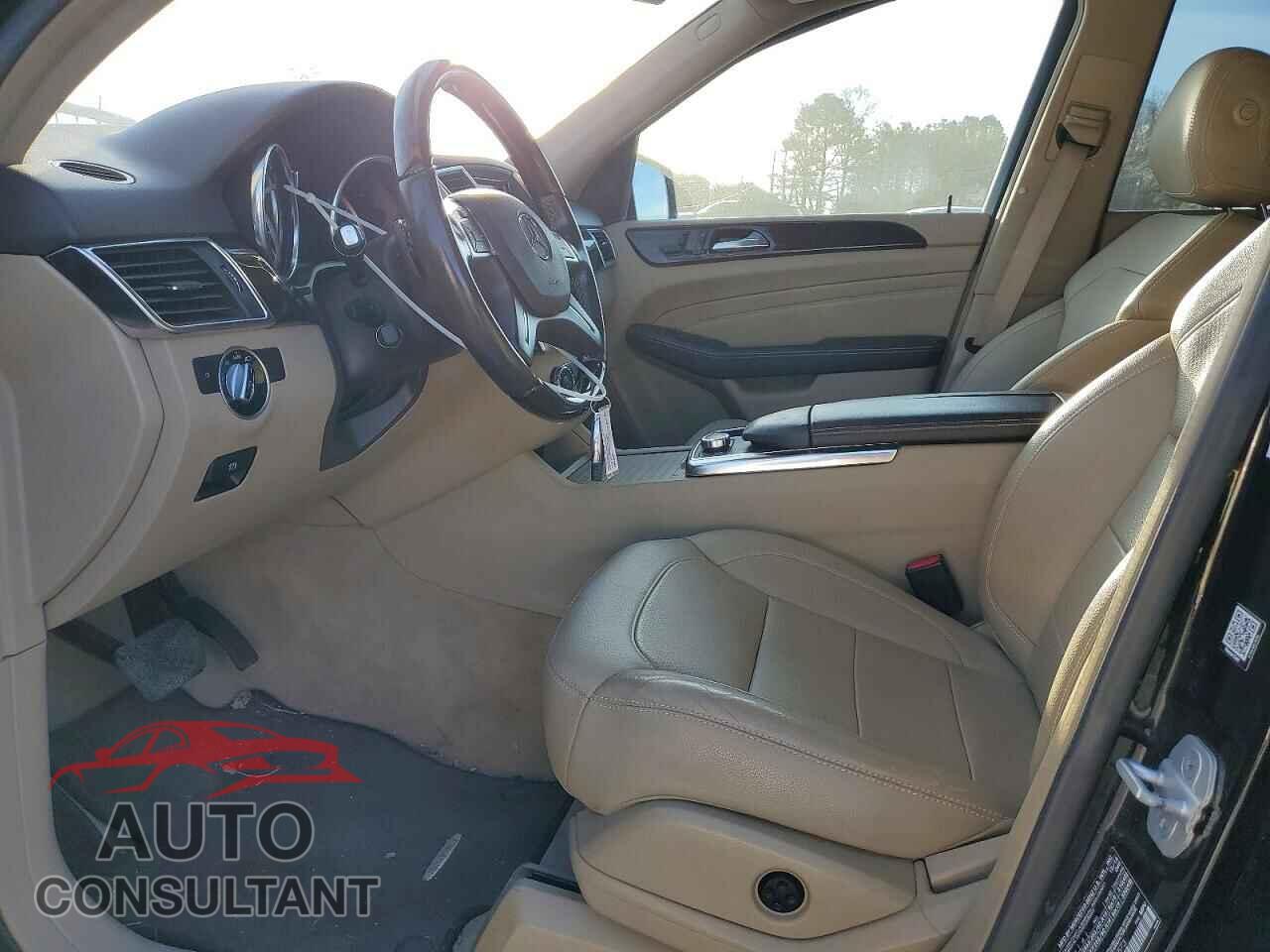 MERCEDES-BENZ M-CLASS 2015 - 4JGDA5JB4FA525573