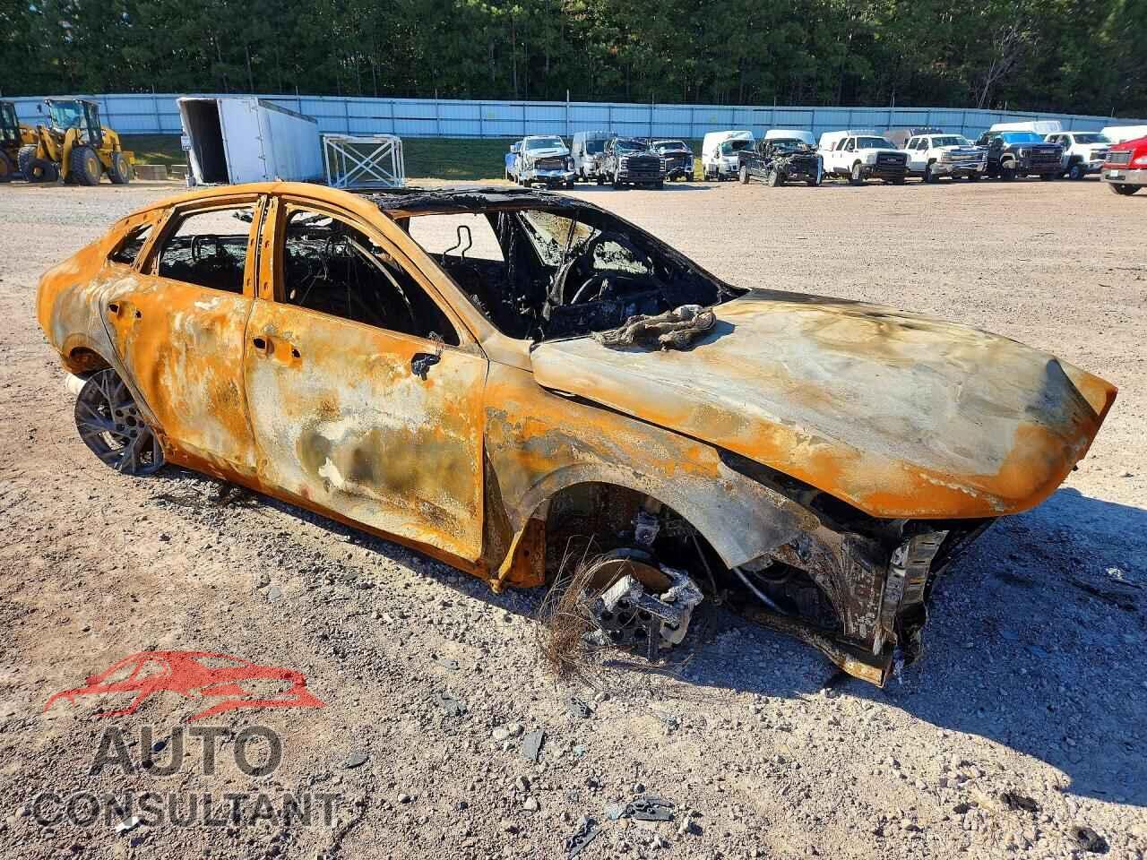 KIA K5 2025 - KNAG64J76S5386846
