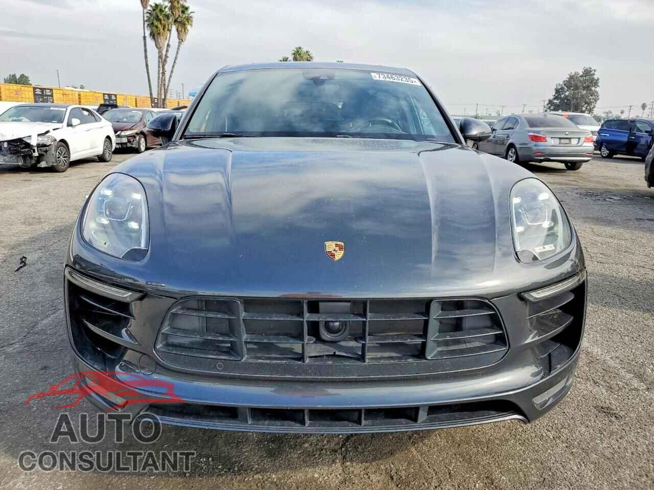 PORSCHE MACAN 2018 - WP1AG2A53JLB63777