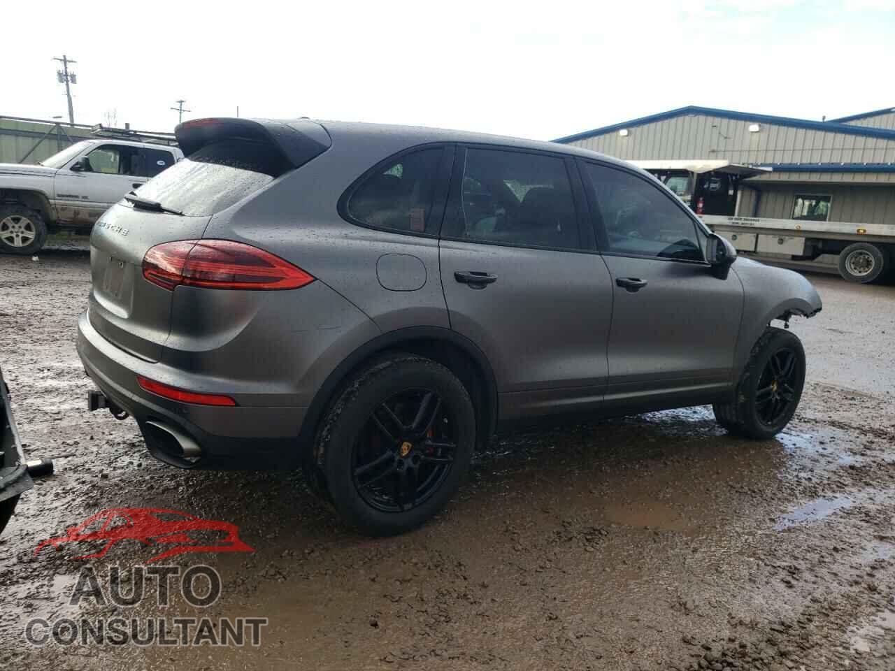 PORSCHE CAYENNE 2018 - WP1AA2A28JKA06016