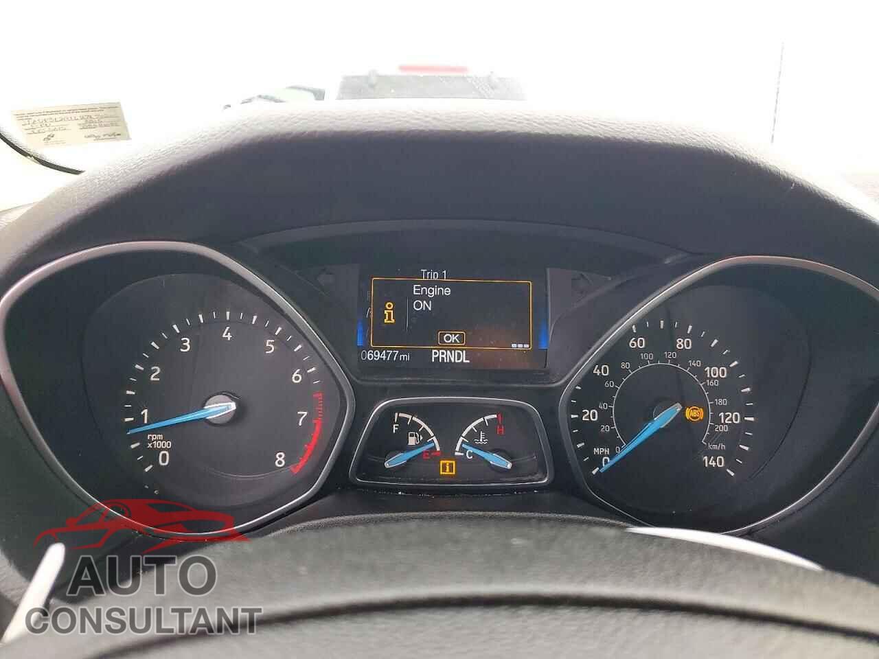 FORD FOCUS 2015 - 1FADP3E29FL276702