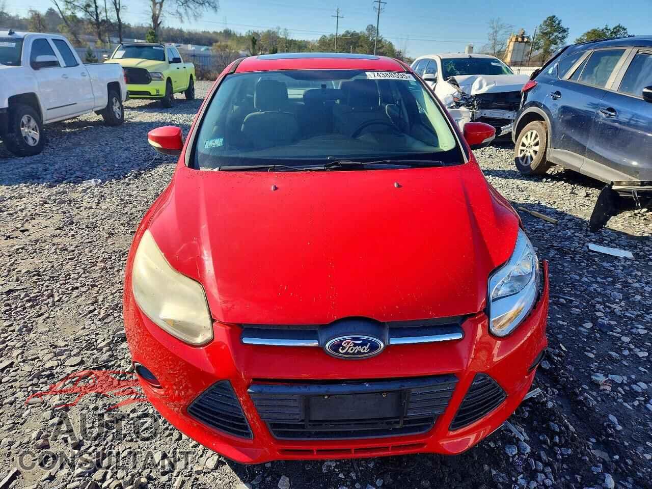 FORD FOCUS 2014 - 1FADP3F27EL146611