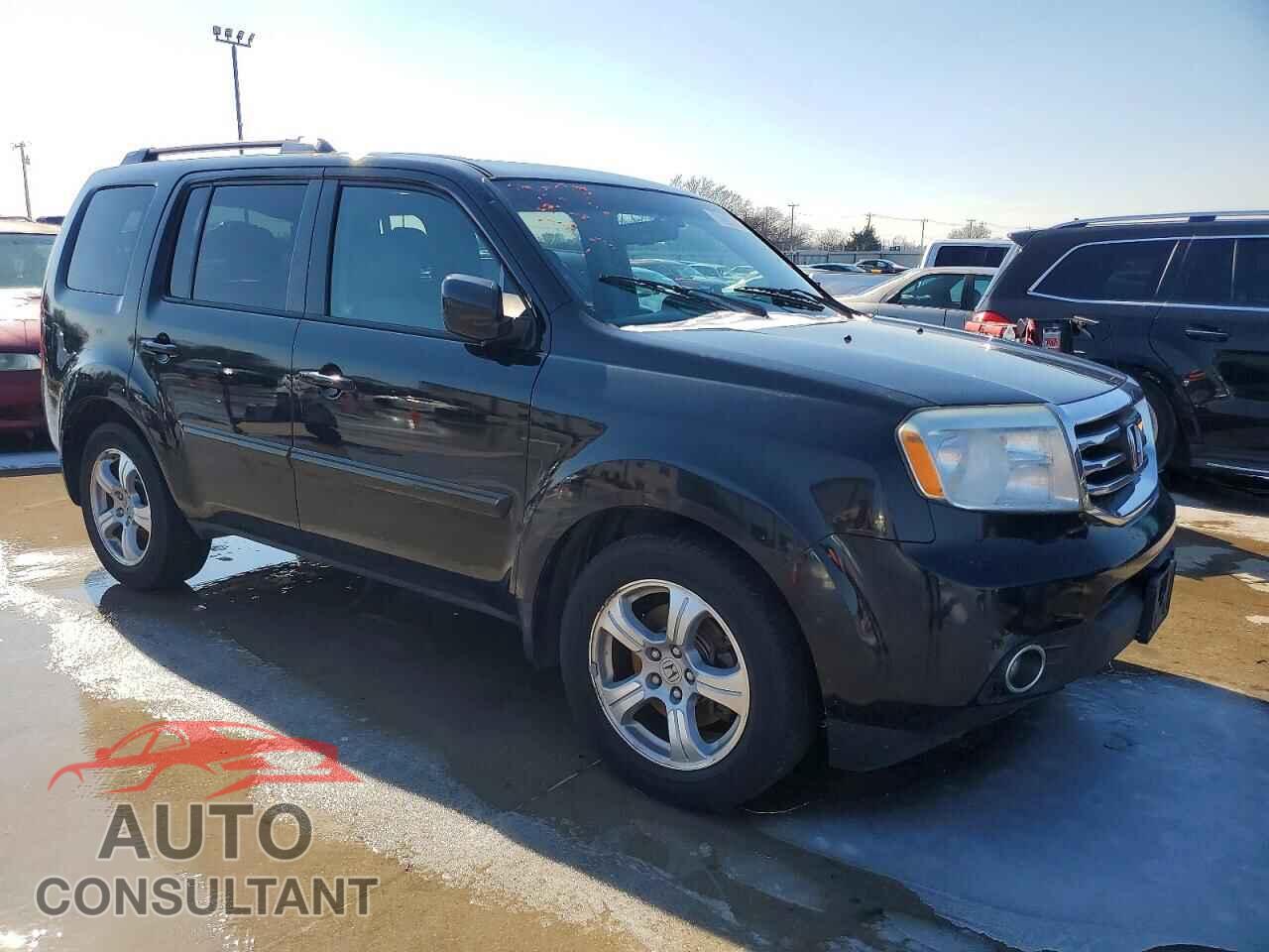 HONDA PILOT 2012 - 5FNYF4H50CB007724