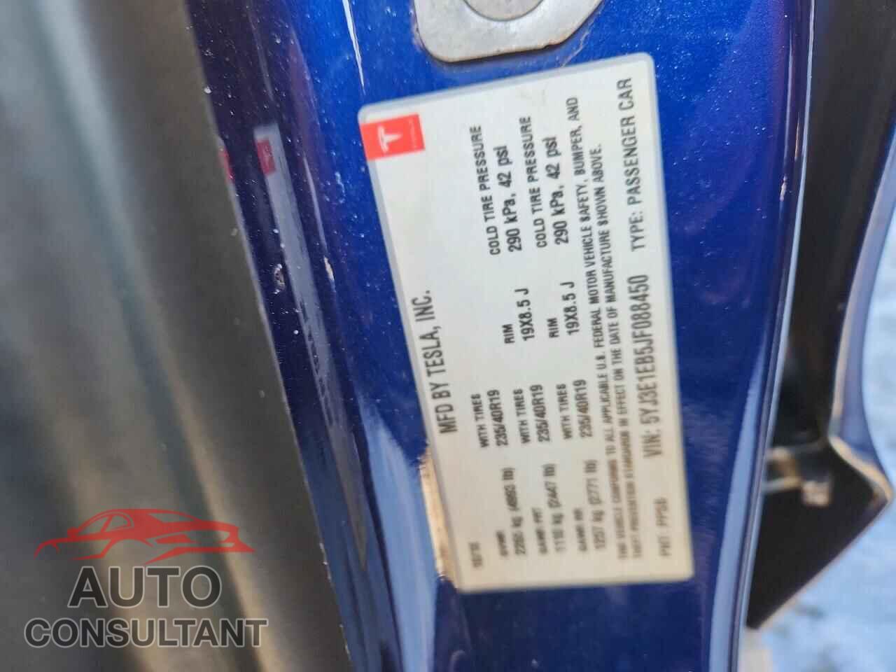 TESLA MODEL 3 2018 - 5YJ3E1EB5JF088450