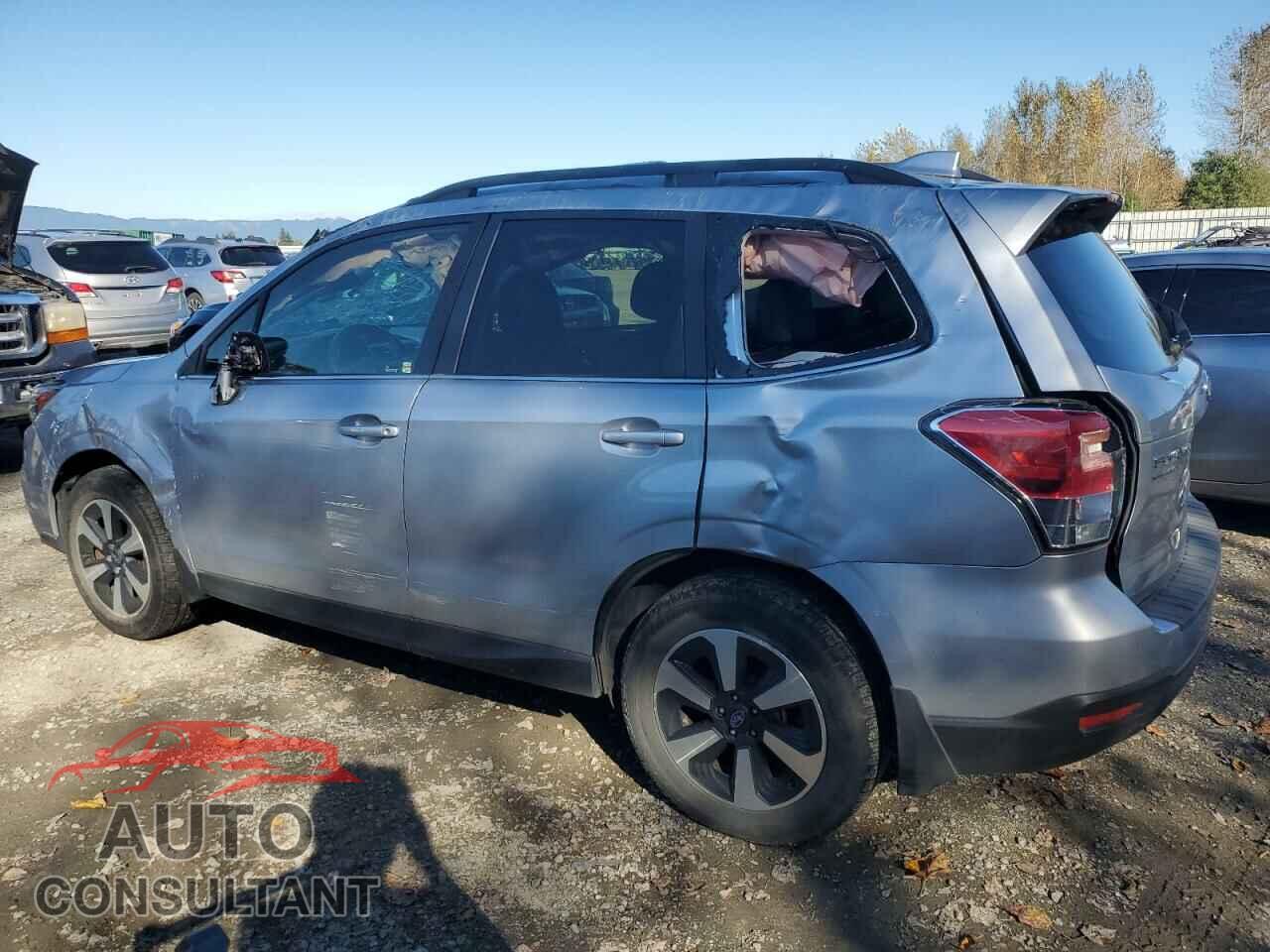 SUBARU FORESTER 2017 - JF2SJAJC0HH473867