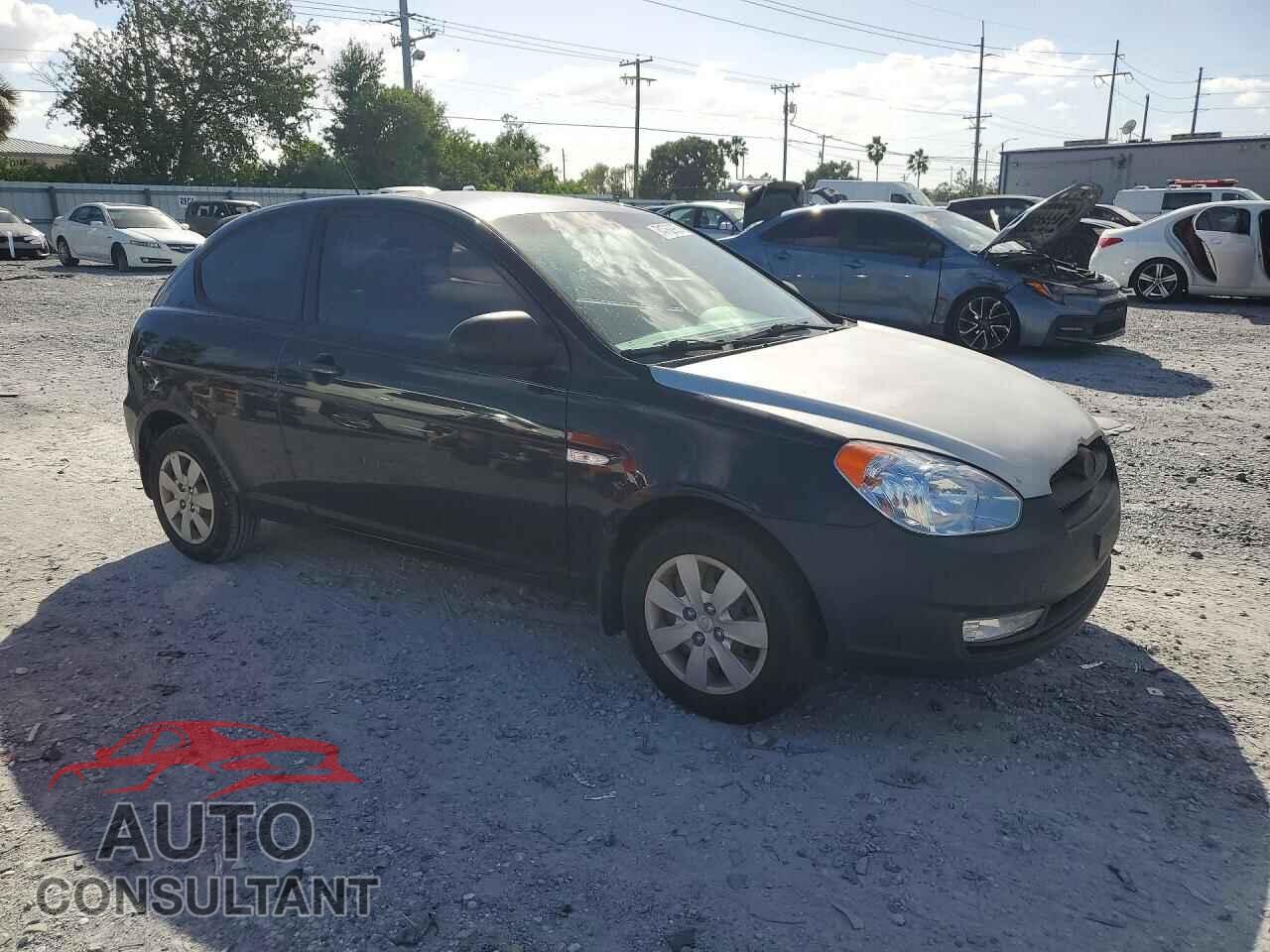 HYUNDAI ACCENT 2009 - KMHCM36C39U112975