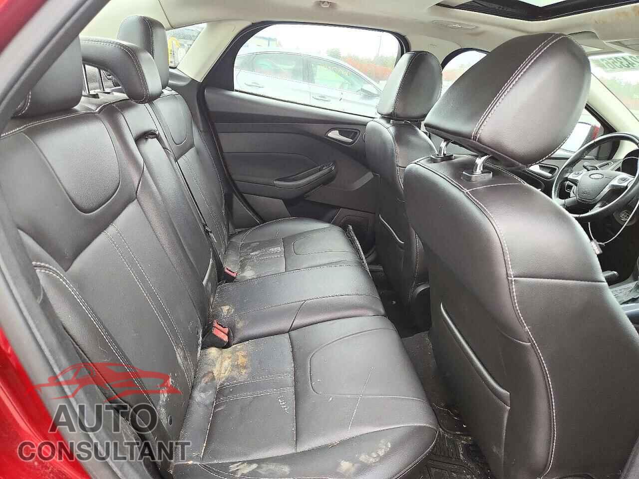 FORD FOCUS 2014 - 1FADP3J24EL215133