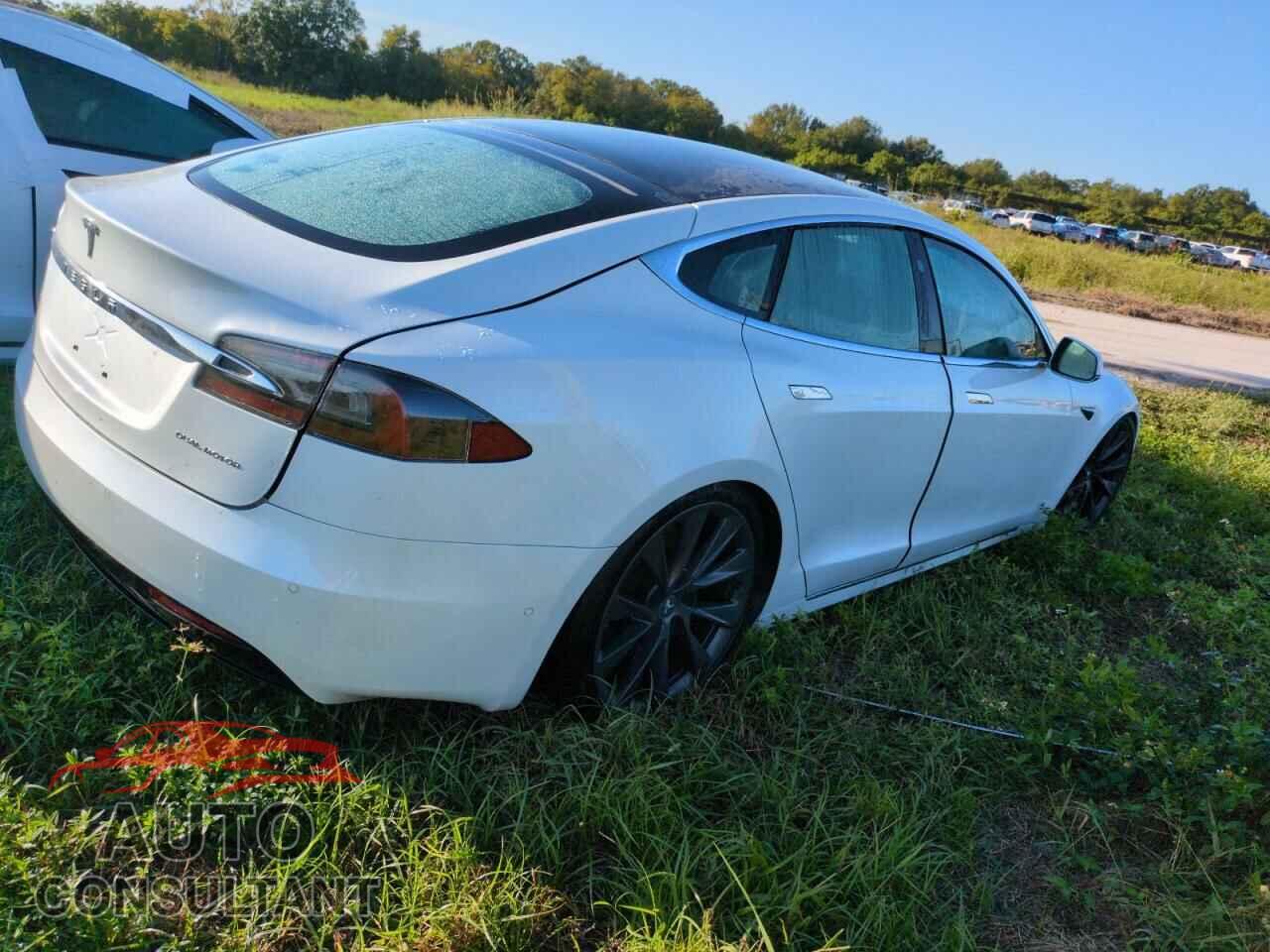 TESLA MODEL S 2020 - 5YJSA1E24LF370718